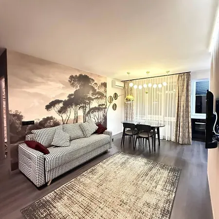 Royal On Svobody 6-8 Avenue Lvov