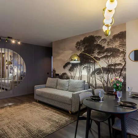 Royal On Svobody 6-8 Avenue Apartament Lwów